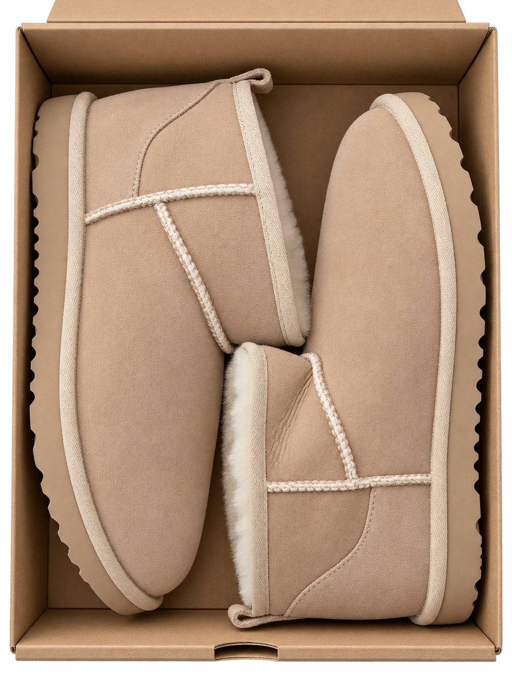 UGG Kids Classic Ultra Mini Boots in Sand Size 6 / Women’s 8 New in Box - Picture 2 of 4